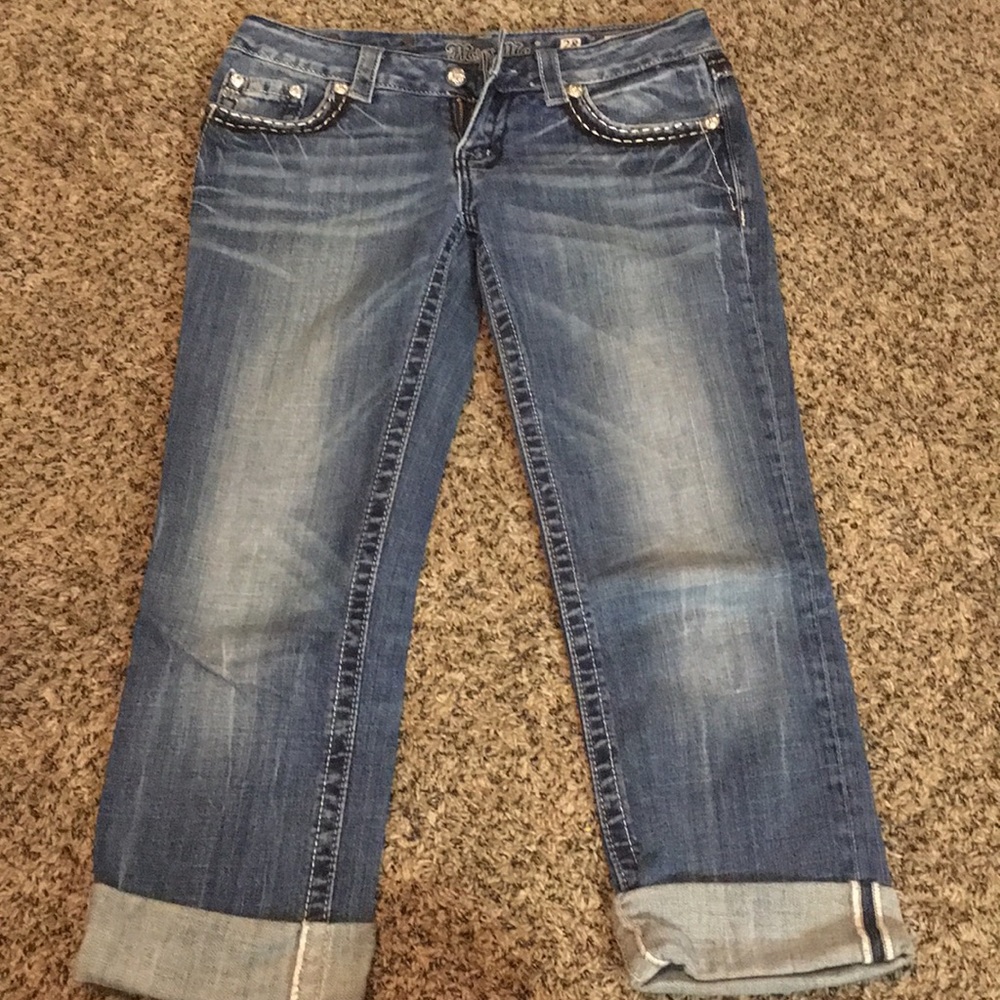 Miss me capris size 28